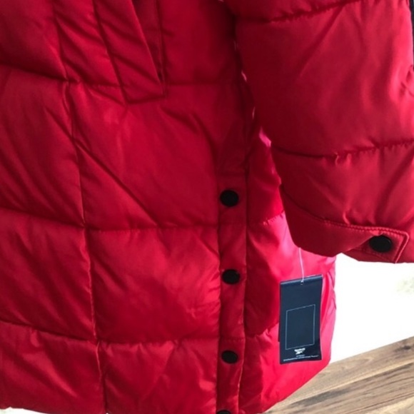 BNWT Reebok puffer jacket - Picture 7 of 14